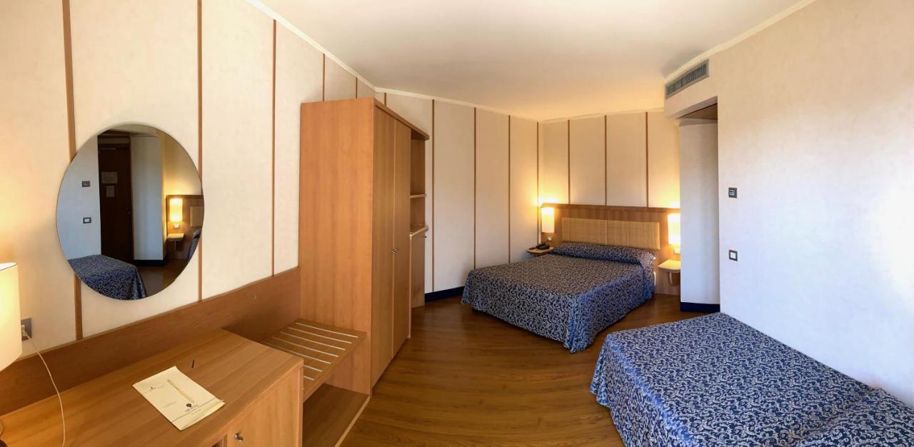 Hotel Nicotel 4*