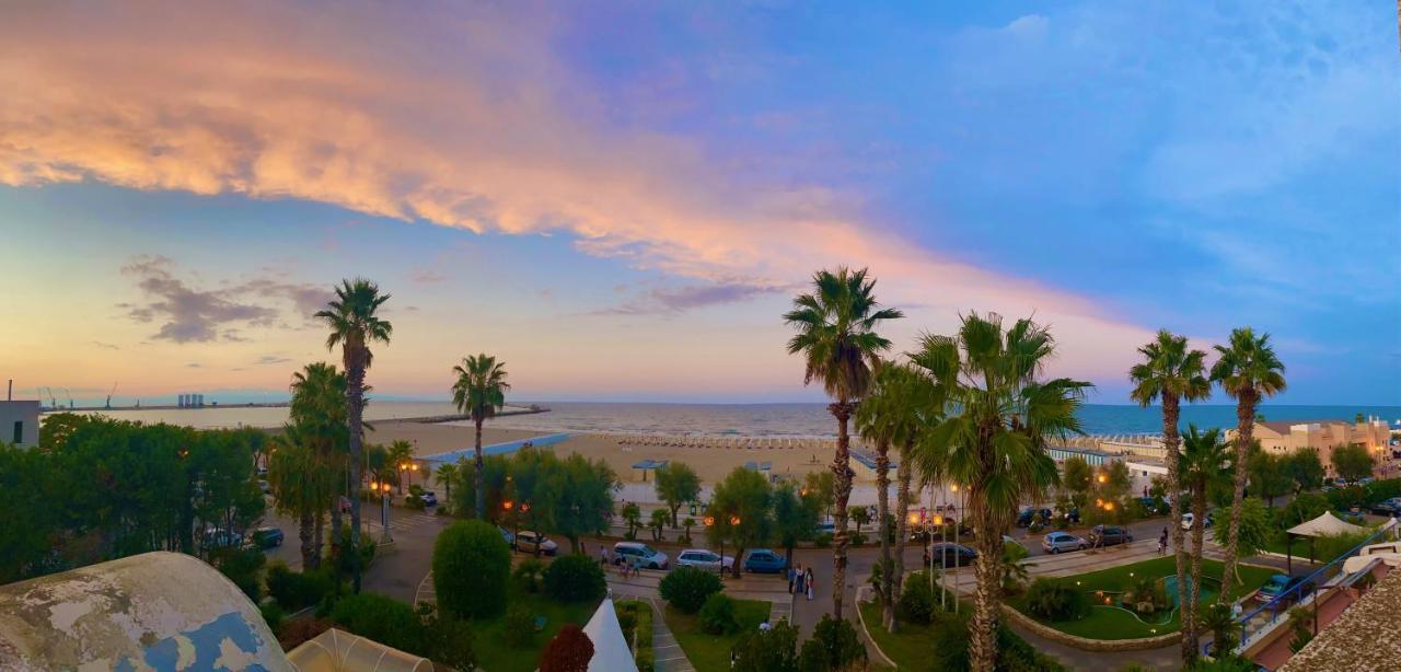Nicotel Hotel 4*